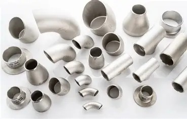 Stainless Steel 304L (UNS S30403 / Werkstoff 1.4306) is a low-carbon modification of the standard 304 stainless steel — the “L” indicating a maximum carbon content of 0.03%. This small adjustment dramatically enhances resistance to intergranular corrosion and sensitization during welding or high-temperature exposure.